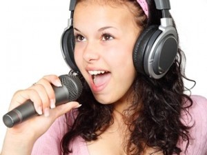 Singing Articles Improve your voice karaoke singer